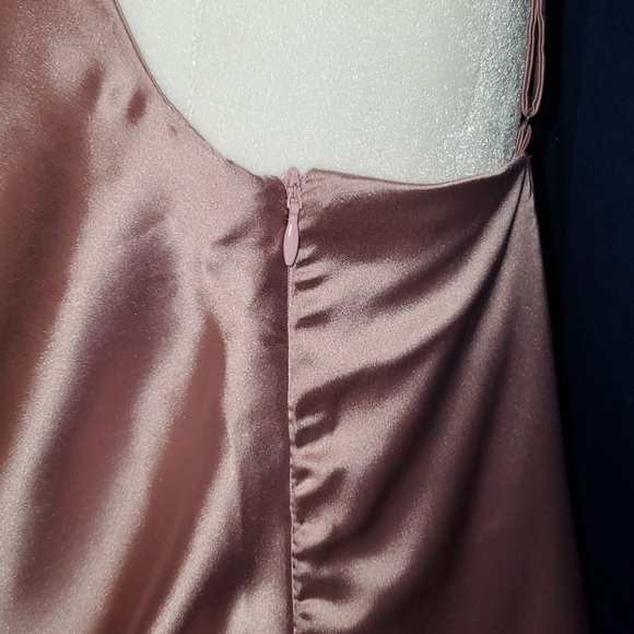 Silk-like tank top - Picture 2 of 8